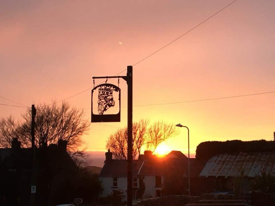 King'S Head Inn Лангенит Екстериор снимка