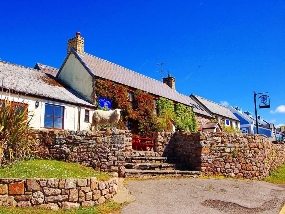 King'S Head Inn Лангенит Екстериор снимка